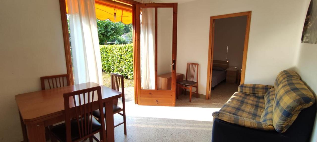 Apartaments Les Voltes Les Preses Exteriör bild